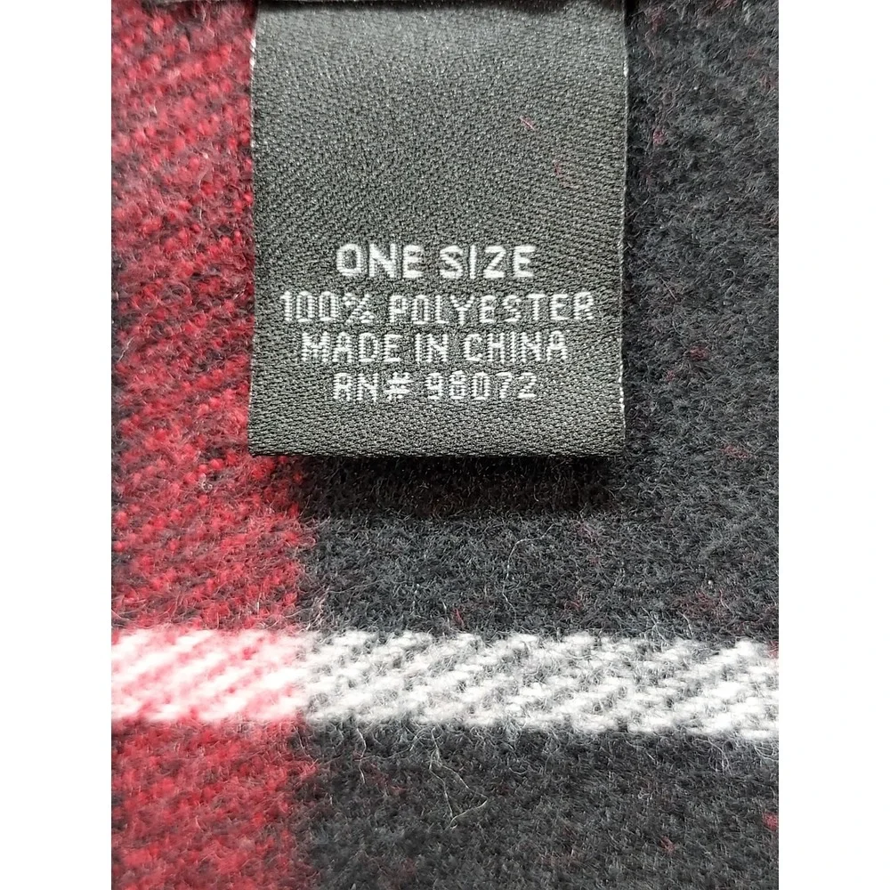 Steve Madden Men Scarf One Size Red Plaid 100% Polyester Fringe Winter Shawl